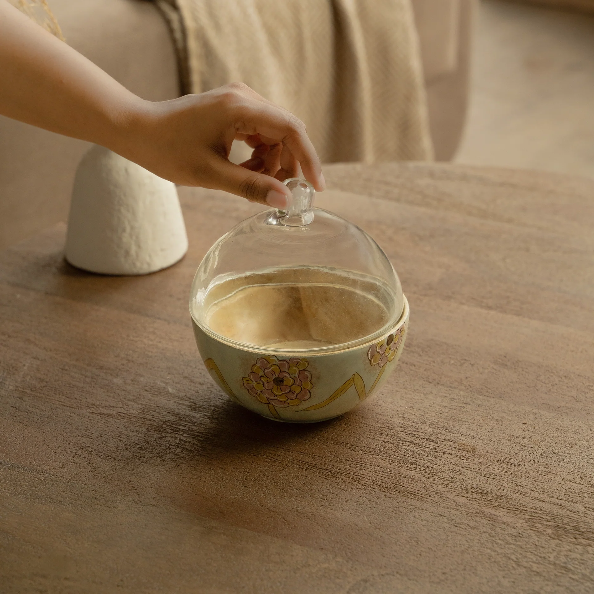 Forever Blooms Bowl with Cloche - Image 3