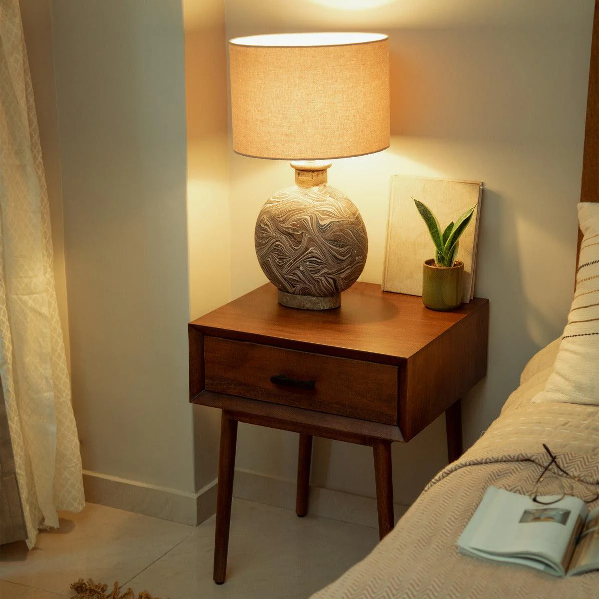 Old World ready-to-assemble bedside drawer - Image 3