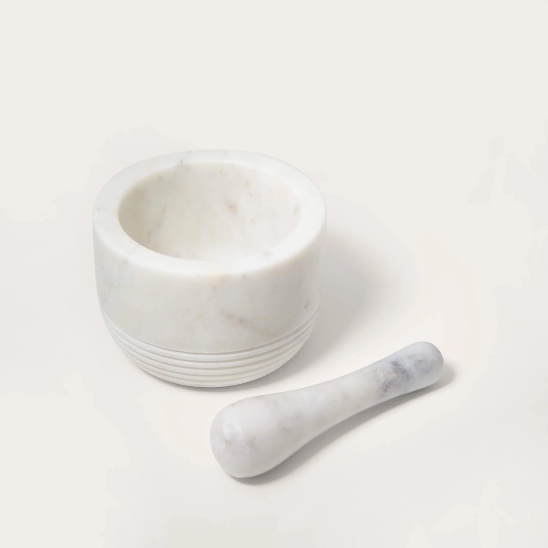 White Marble Mortar & Pestle - Image 3